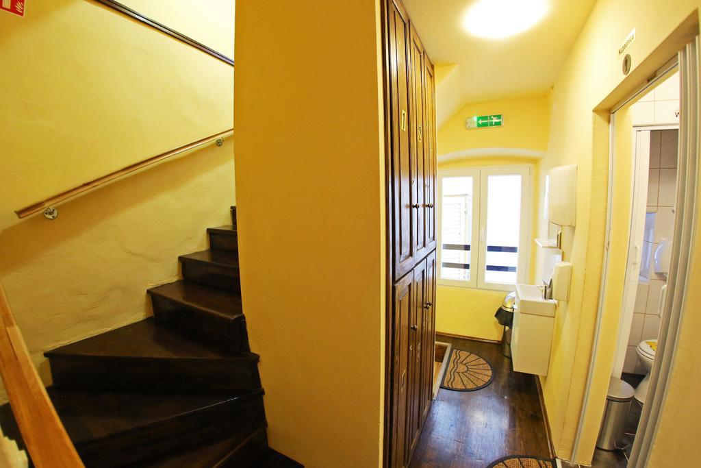 זאדאר Tequila Bar Hostel (Adults Only) חדר תמונה